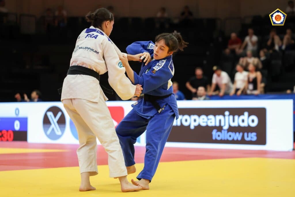 Estreando em Grand Slam, Sarah sonha com pódio e valoriza “bagagem” antes do Mundial