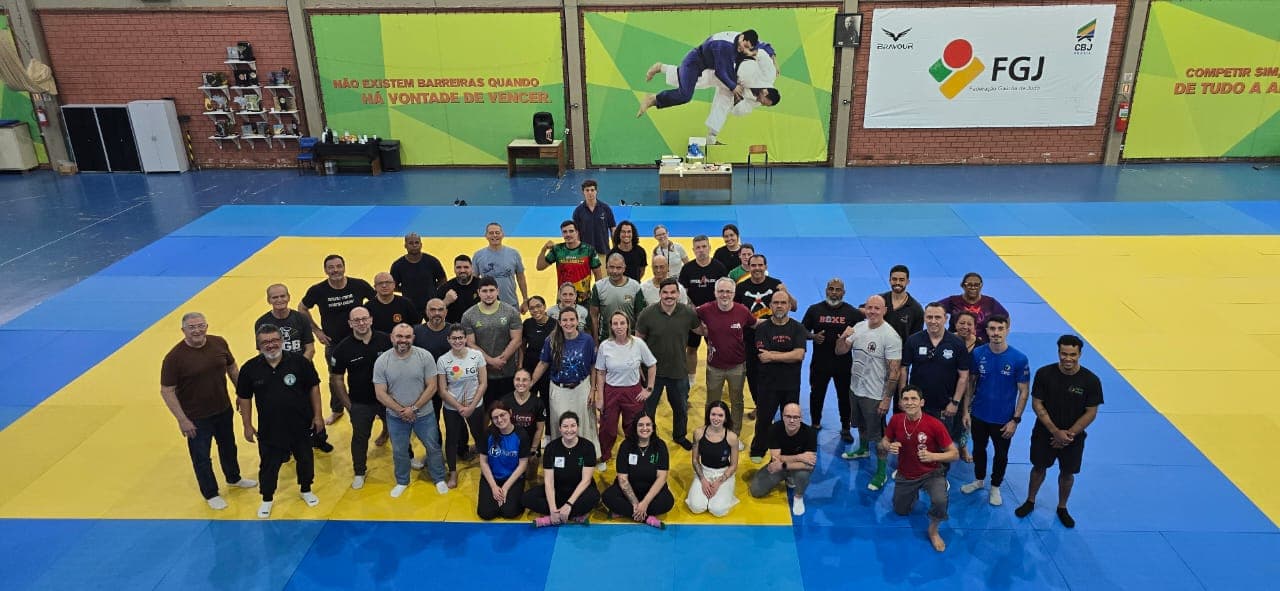 Profissionais da FGJ participam de curso promovido pela UFCSPA